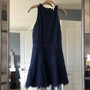 Joie navy floral lace mini w flounce hem sz 2